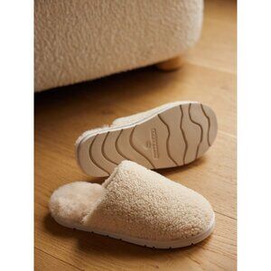 Womens Cozy Earth Puffy Sheep Slippers Natural Size 8
